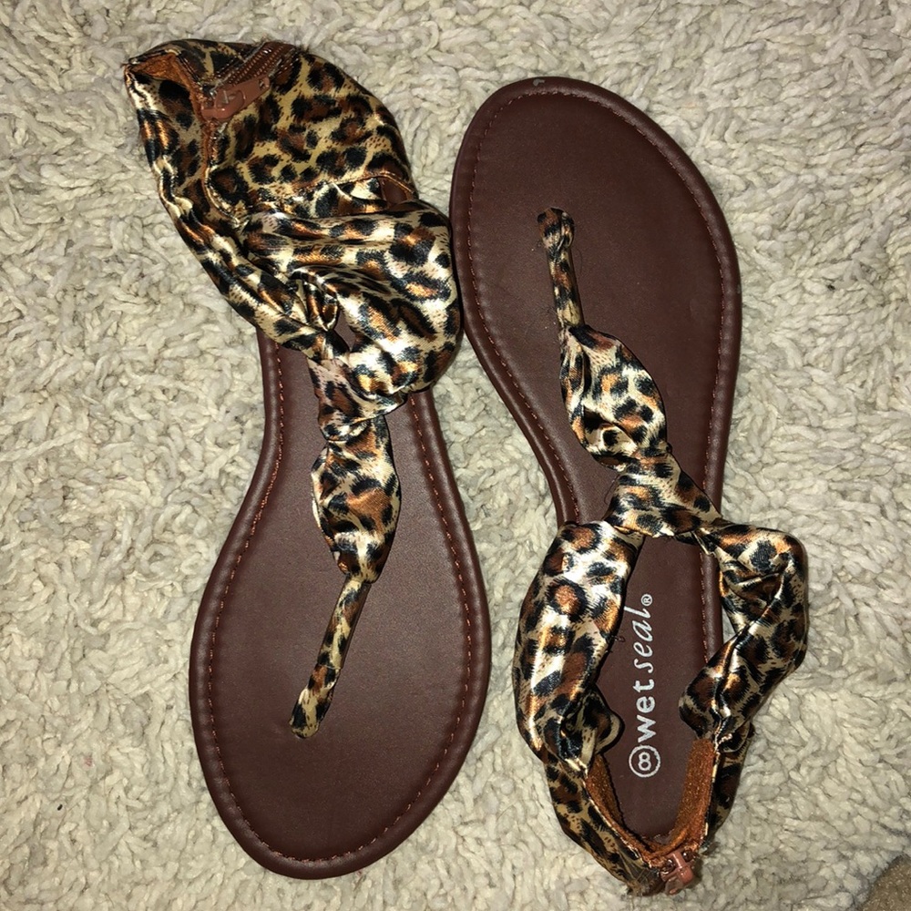 Leopard sandals